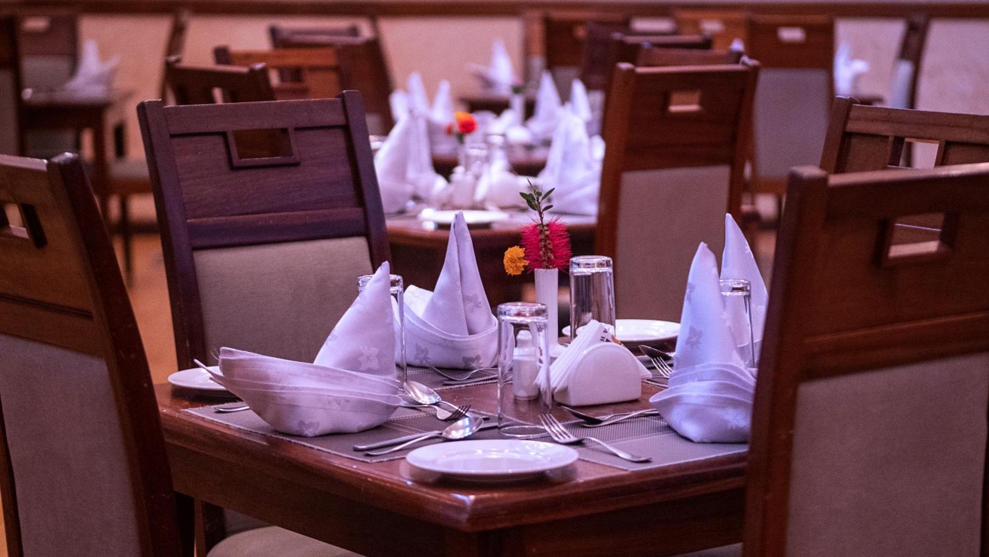 Sirikwa Hotel Eldoret Dış mekan fotoğraf